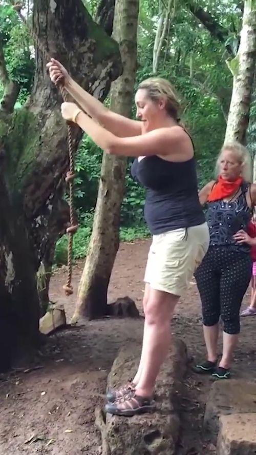 国外美女搞笑动作,国外美女搞笑动作大盘点